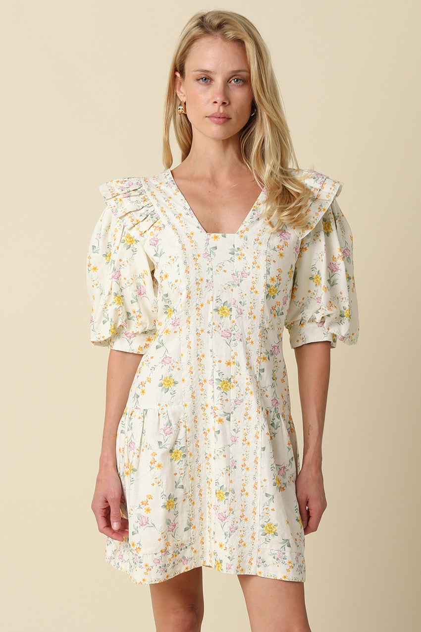 Perla Butter Garden Puss Sleeve Dress